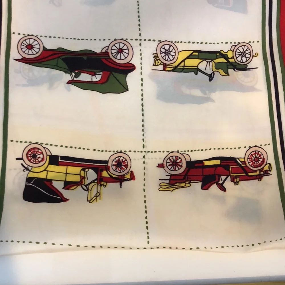 Chic Vintage Oblong Scarf Retro Cars Graphic, Red border